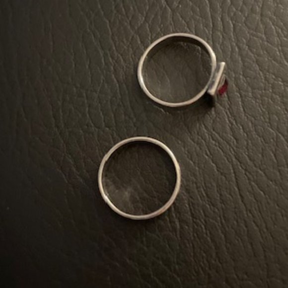 Silpada Retired Sterling Silver Garnet Stackable Ring R0949 Size 6 - Picture 4 of 9